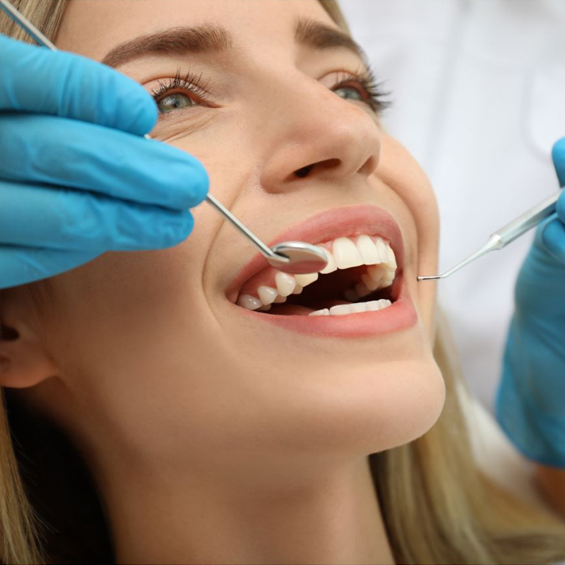 smile-factory-fogászat-implantológia-szájsebészet-fogszabályozás-17